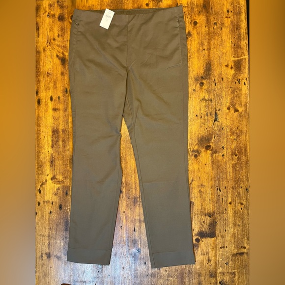 J. Jill Brown Straight Leg Pants with Zippered Pockets!!! NWT - Picture 3 of 11